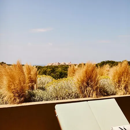 ホテル & Version Maquis Citadelle ボニファシオ