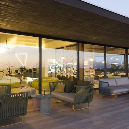 & Version Maquis Citadelle 5* بونيفَسْيو