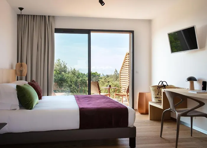 & Version Maquis Citadelle 5* Bonifacio (Corsica)