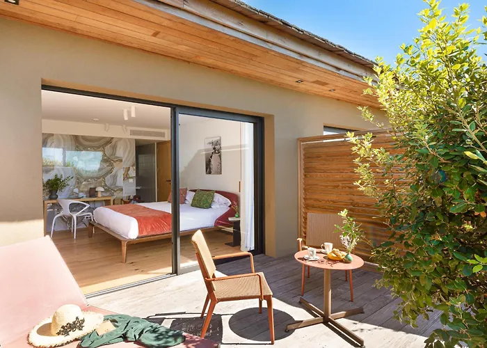 Hôtel&spa Version Maquis Citadelle 5*